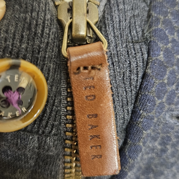 Ted Baker Black and Pink Knitwear - Picture 3 of 11